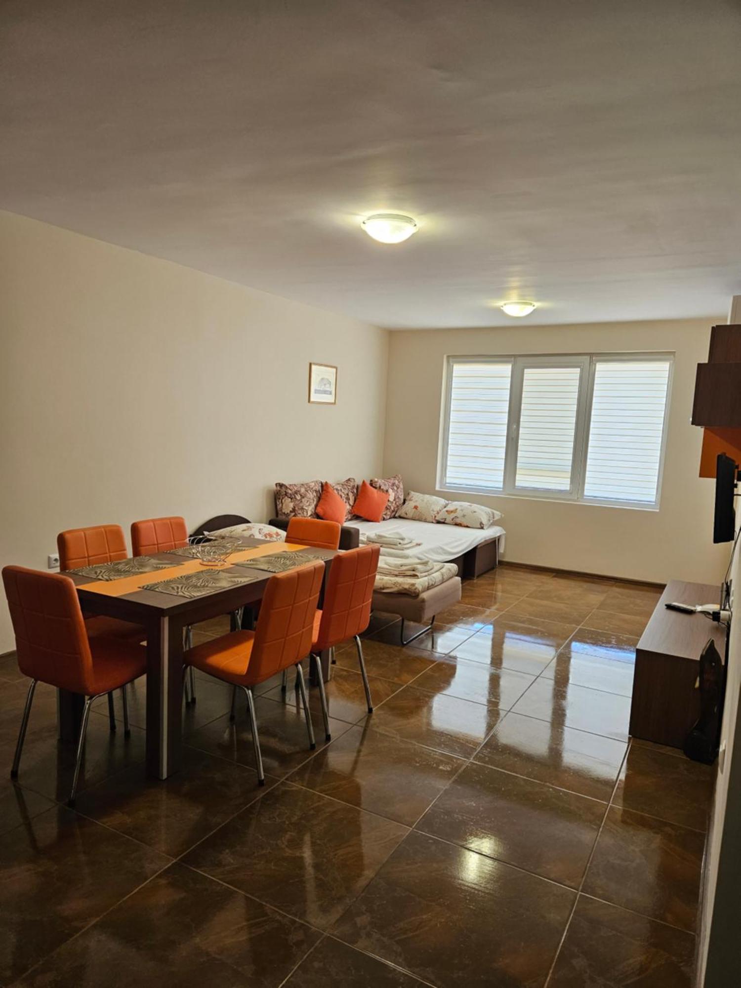 Апартаменти Кастро/Castro Apartments Tsarevo Esterno foto