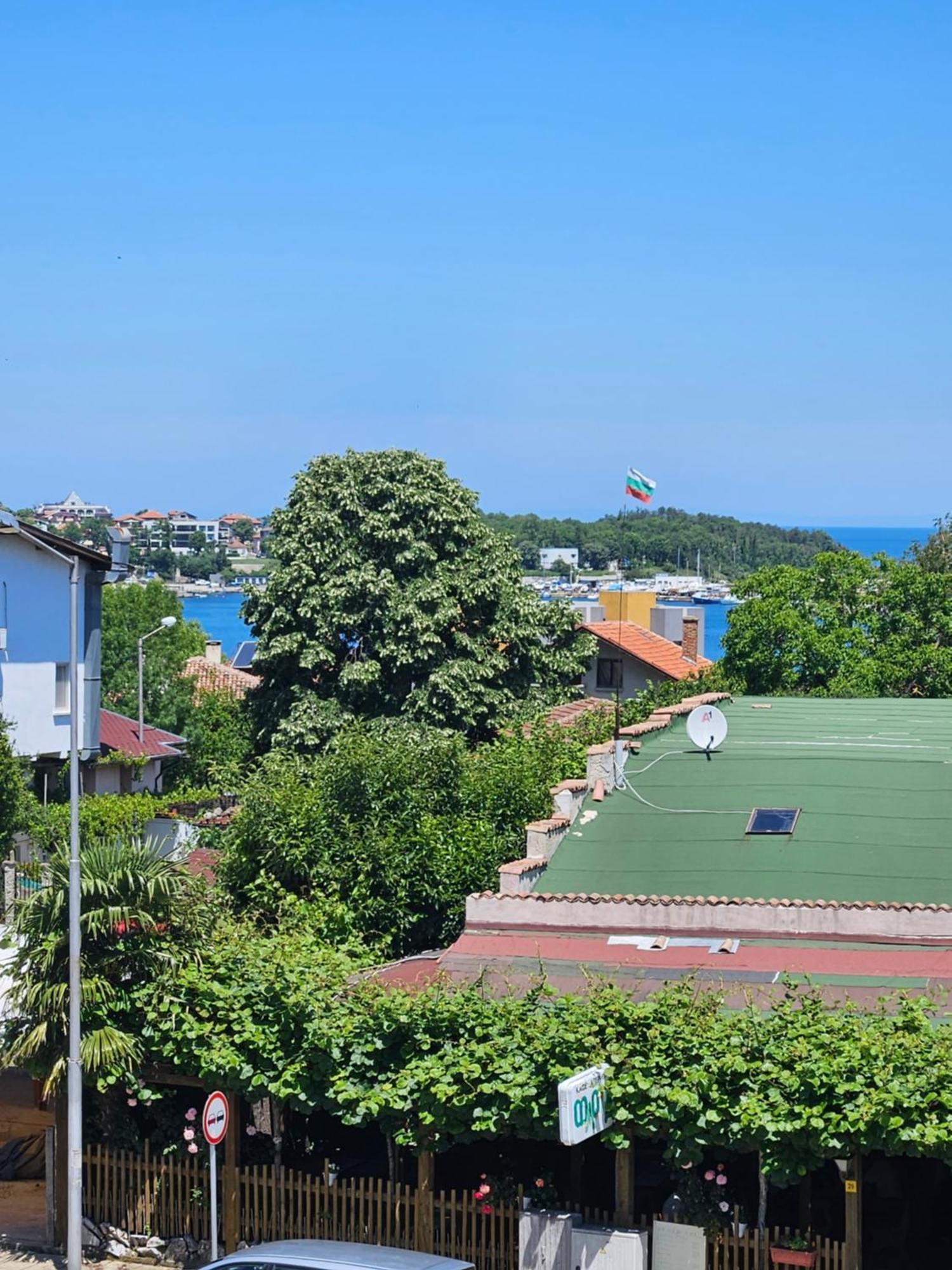 Апартаменти Кастро/Castro Apartments Tsarevo Esterno foto